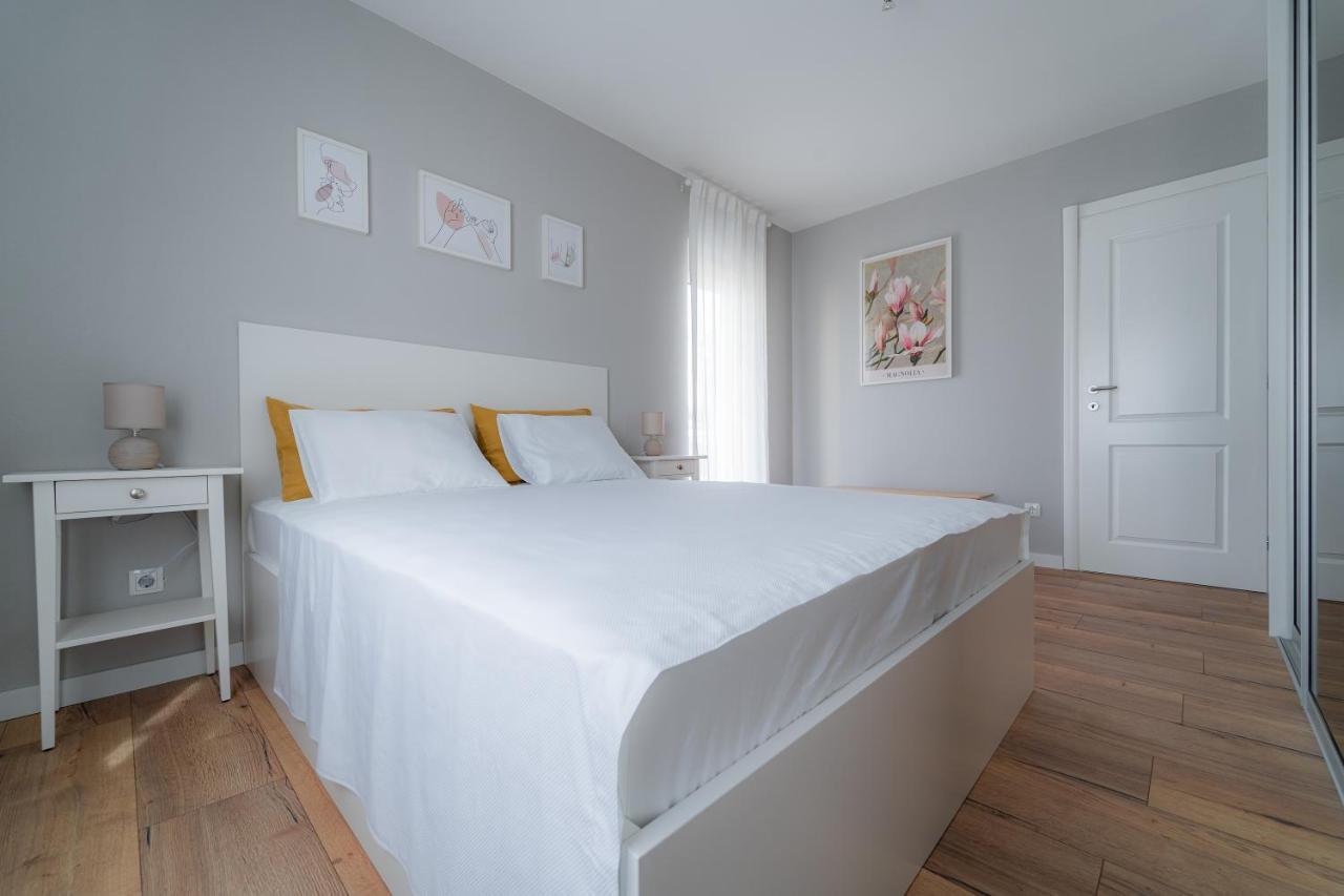 Luxury Apartment Laluna Kamen Dış mekan fotoğraf
